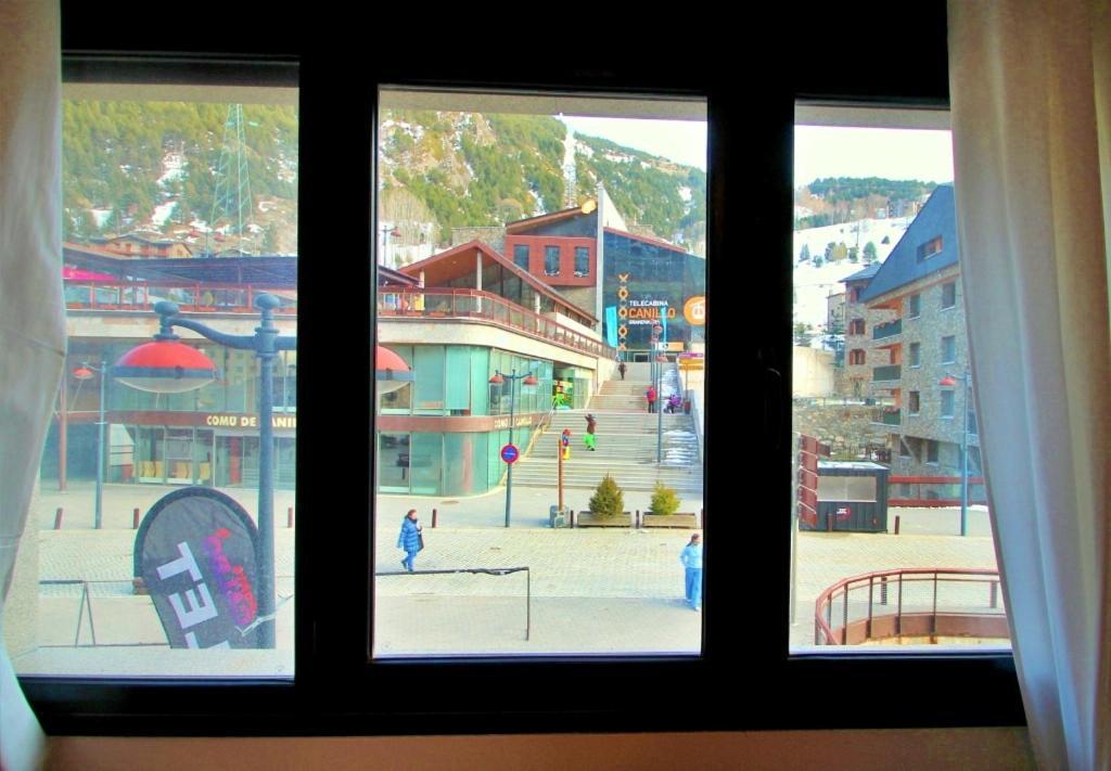 Areny, Canillo Centro, En Frente Del Telecabina De Grandvalira Ngoại thất bức ảnh